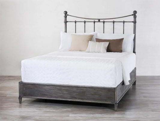 Quati Surround Bed